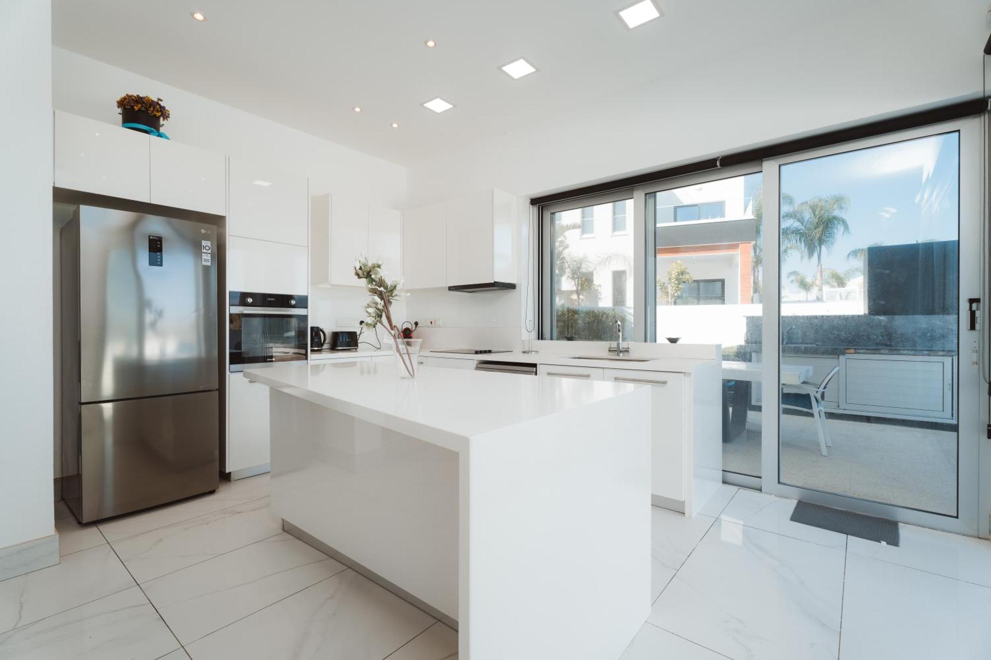 Seaside Luxury Villa Paralimni Exterior foto